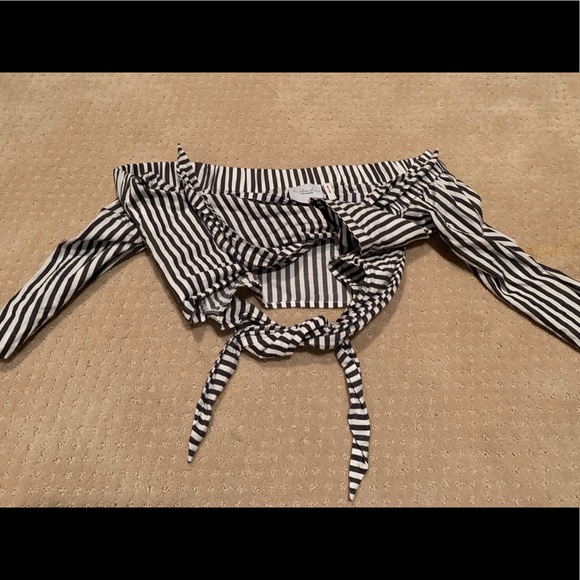 L’ Academie Striped Set - Picture 5 of 6